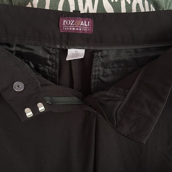 Black slacks - Picture 2 of 3